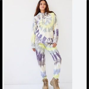 Aritzia Tna Boyfriend Hoodie and Sweats Set TieDye
